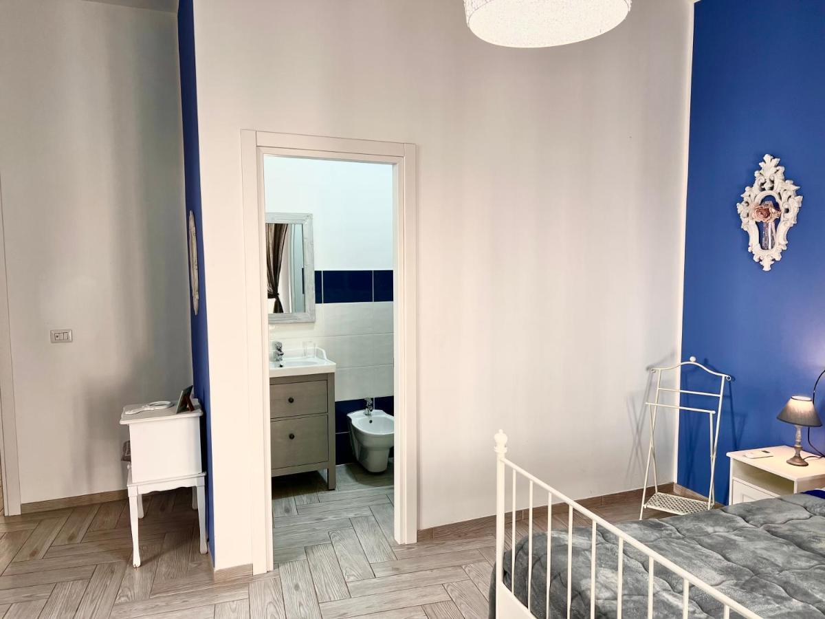 Vico Longo 25 - Ensuit Flat In The Heart Of Naples Extérieur photo