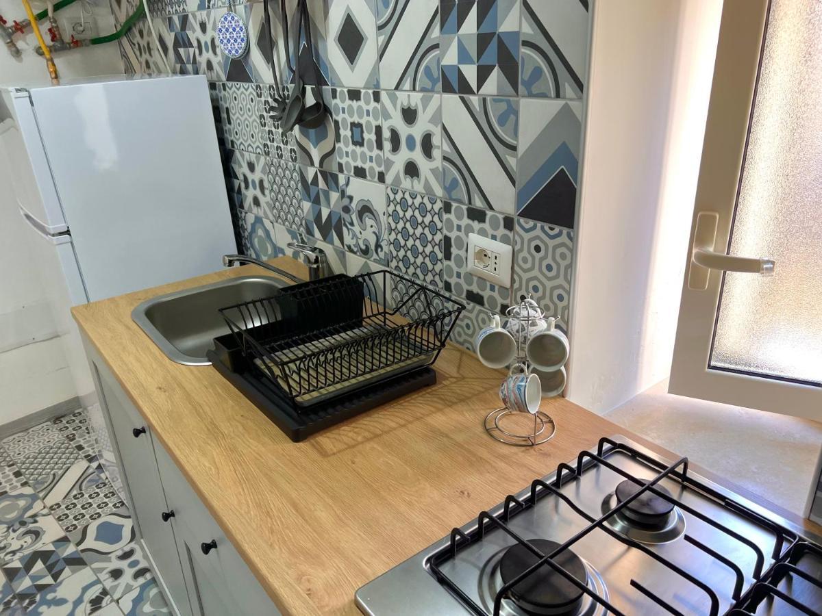Vico Longo 25 - Ensuit Flat In The Heart Of Naples Extérieur photo