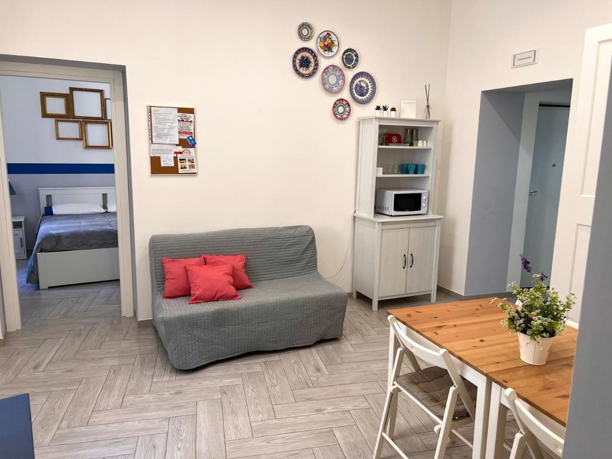 Vico Longo 25 - Ensuit Flat In The Heart Of Naples Extérieur photo