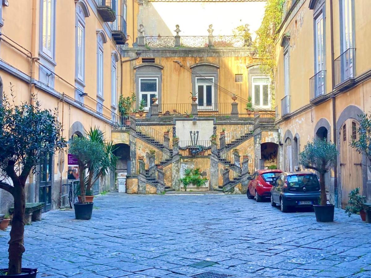 Vico Longo 25 - Ensuit Flat In The Heart Of Naples Extérieur photo
